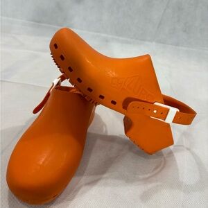 Calzuro Professional Clogs EU 36-37 Orange Nurse Chef Hospital Made Italy